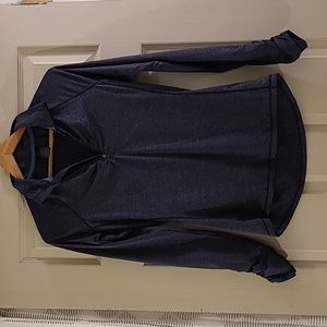 Champion (C9), Navy Blue long-sleeved 1/4 zip athletic top w/thumbholes, XS